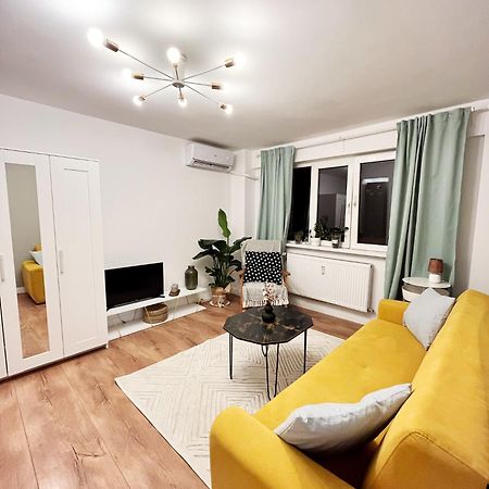 Lola'S Apartament Close To City Center Βουκουρέστι Εξωτερικό φωτογραφία